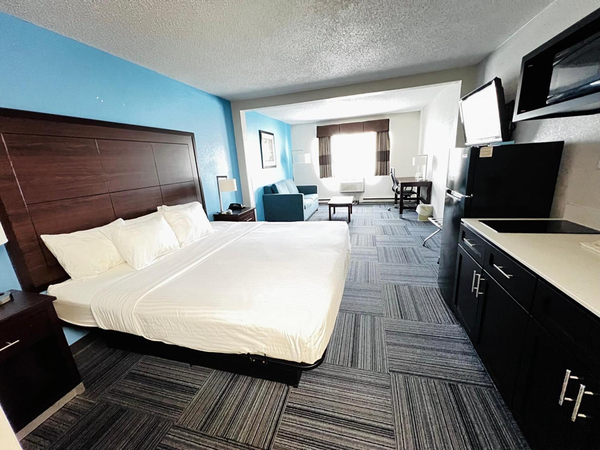 Hotel Baymont By Wyndham Marinette Extérieur photo